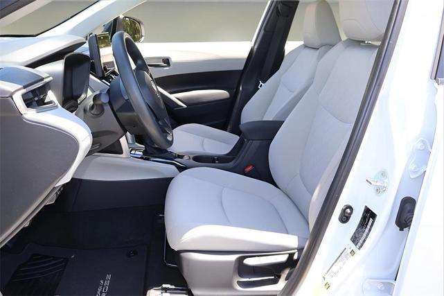 Photo of 2024 Jet Black Toyota Corolla Cross