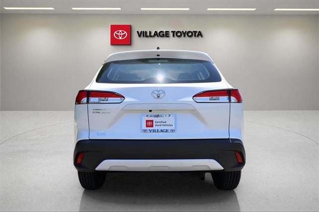 Photo of 2024 Jet Black Toyota Corolla Cross