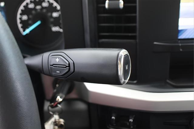 Photo of 2023 Oxford White Ford F-250