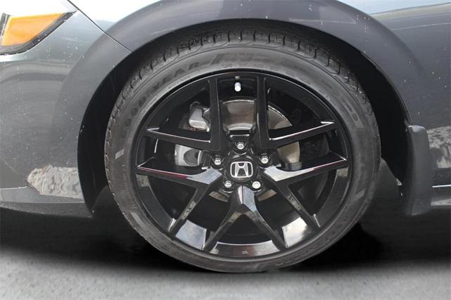 Photo of 2022 Gray Pearl Honda Civic