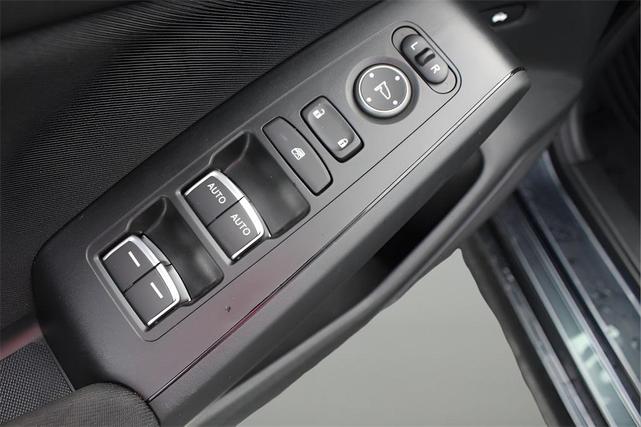 Photo of 2022 Gray Pearl Honda Civic