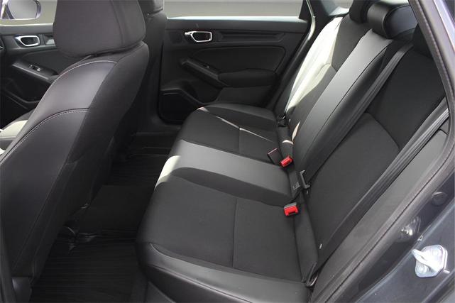 Photo of 2022 Gray Pearl Honda Civic