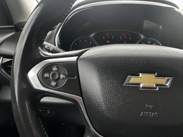 Photo of 2018 Silver Ice Metallic Chevrolet Traverse