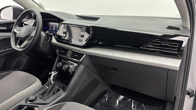Photo of 2024 Platinum Gray Metallic Volkswagen Taos