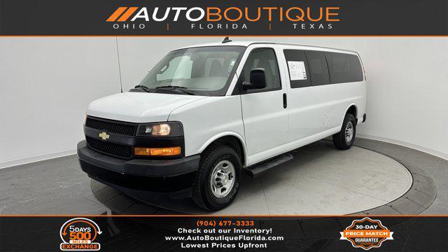 2022 Chevrolet Express 3500