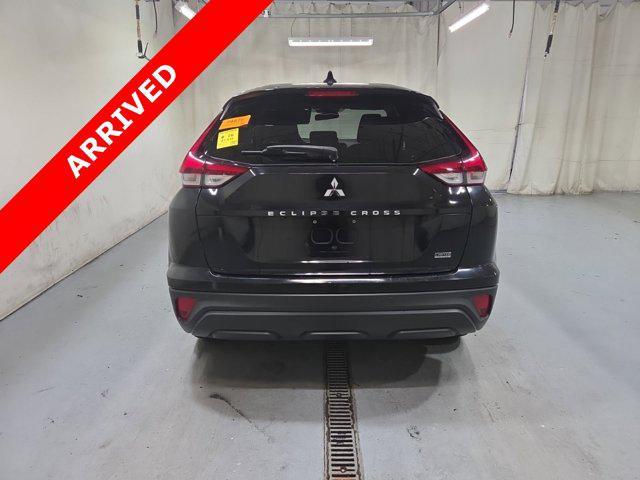 Photo of 2022 Labrador Black Pearl Mitsubishi Eclipse Cross