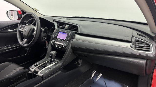 Photo of 2016 Red Honda Civic