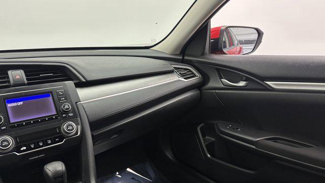 Photo of 2016 Red Honda Civic