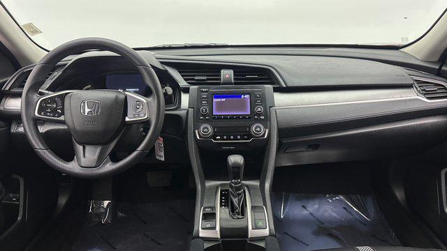 Photo of 2016 Red Honda Civic