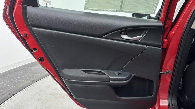 Photo of 2016 Red Honda Civic