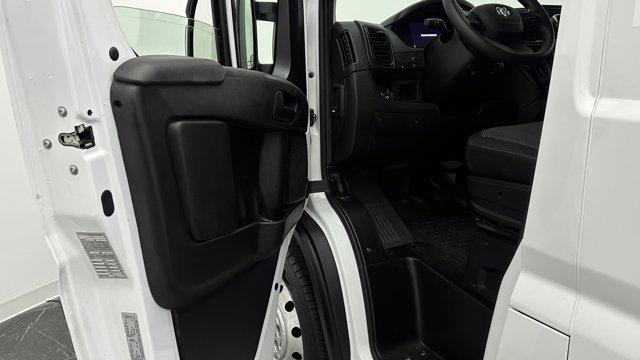 Photo of 2023 Bright White Clearcoat RAM ProMaster 2500