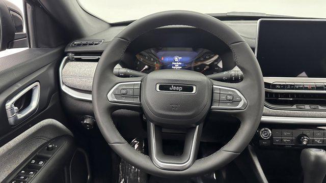 Photo of 2024 Gray Jeep Compass