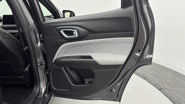 Photo of 2024 Gray Jeep Compass