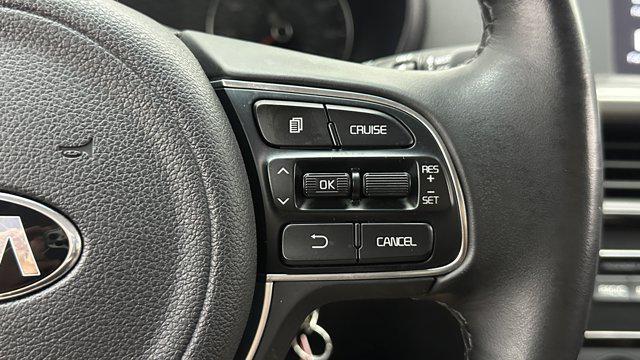 Photo of 2018 Titanium Silver Kia Optima