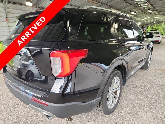 Photo of 2024 Agate Black Metallic Ford Explorer