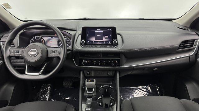 Photo of 2024 Brilliant Silver Metallic Nissan Rogue