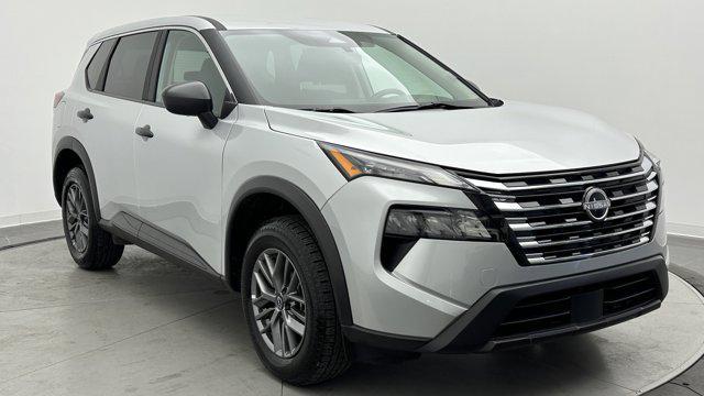 Photo of 2024 Brilliant Silver Metallic Nissan Rogue
