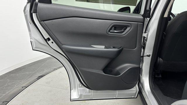 Photo of 2024 Brilliant Silver Metallic Nissan Rogue