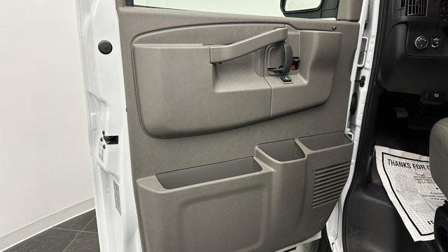 Photo of 2024 Summit White GMC Savana 2500