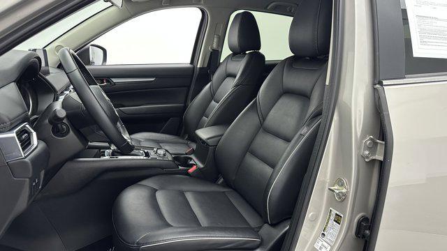 Photo of 2024 Platinum Quartz Metallic Mazda CX-5