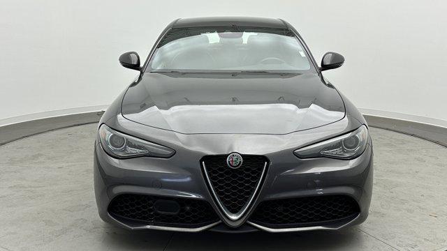 Photo of 2022 Vesuvio Gray Metallic Alfa Romeo Giulia