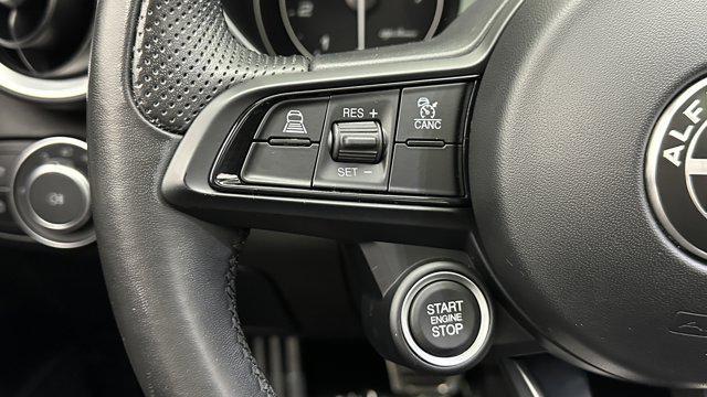 Photo of 2022 Vesuvio Gray Metallic Alfa Romeo Giulia