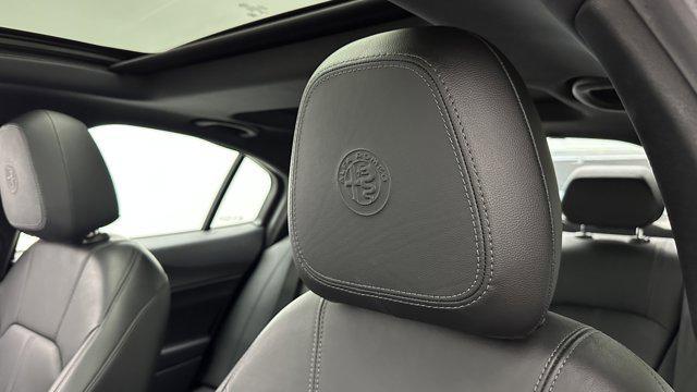 Photo of 2022 Vesuvio Gray Metallic Alfa Romeo Giulia