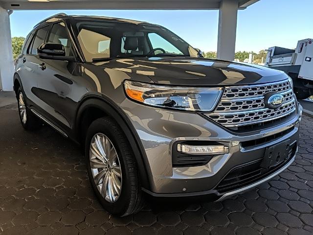 Photo of 2022 CARBONIZED GRAY METALLIC Ford Explorer