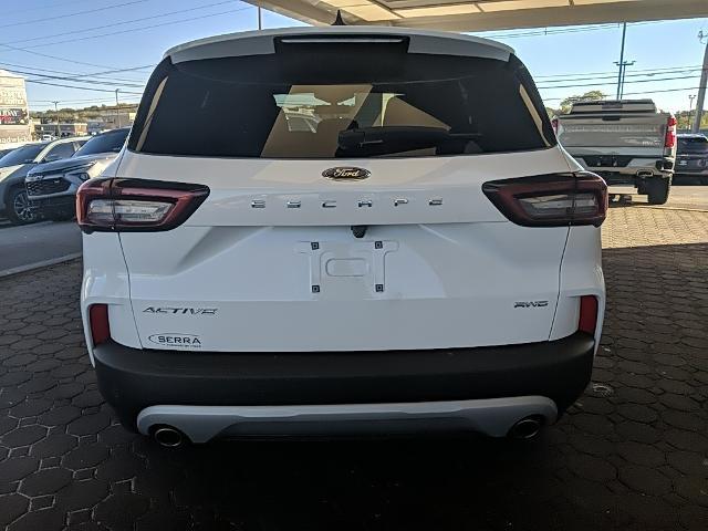 Photo of 2023 OXFORD WHITE Ford Escape