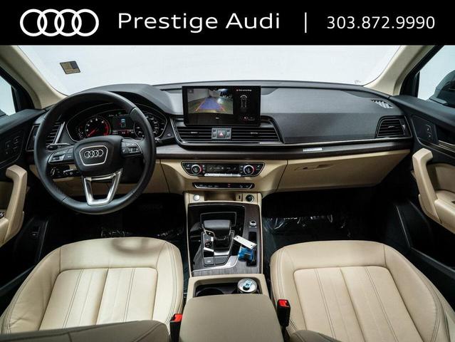 Photo of 2023 Black Metallic Audi Q5