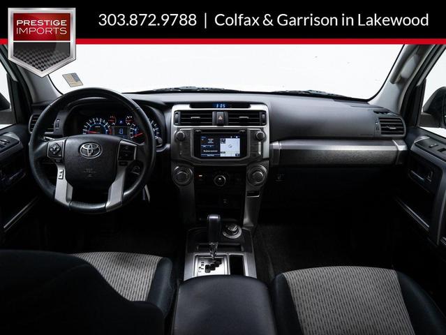 Photo of 2015 Super White Toyota 4Runner