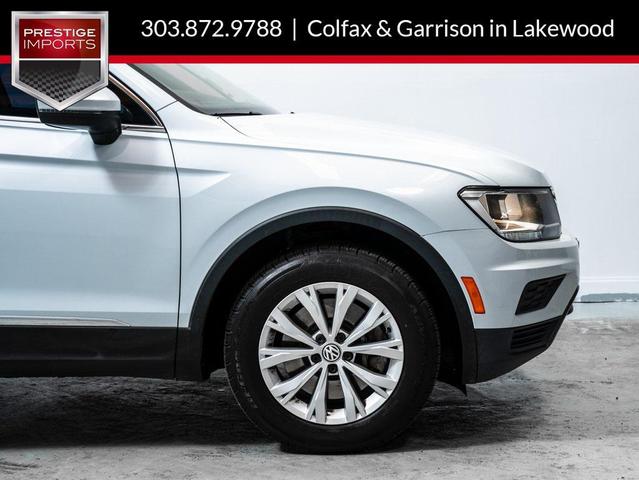 Photo of 2018 White Silver Volkswagen Tiguan