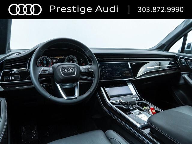 Photo of 2025 Satellite Silver Metallic Audi Q7
