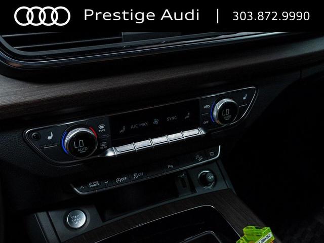 Photo of 2023 Gray Audi Q5