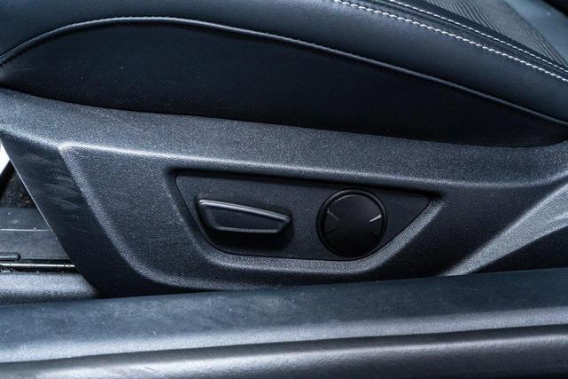 Photo of 2024 Grabber Blue Metallic Ford Mustang
