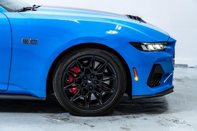 Photo of 2024 Grabber Blue Metallic Ford Mustang