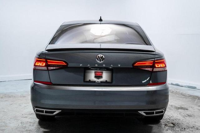 Photo of 2021 Platinum Gray Metallic Volkswagen Passat