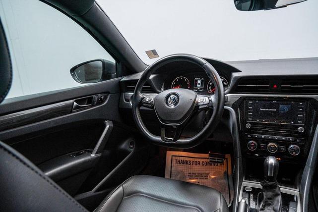 Photo of 2021 Platinum Gray Metallic Volkswagen Passat
