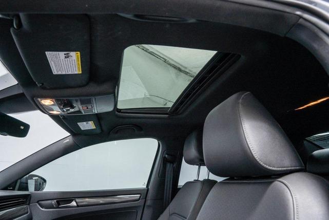 Photo of 2021 Platinum Gray Metallic Volkswagen Passat