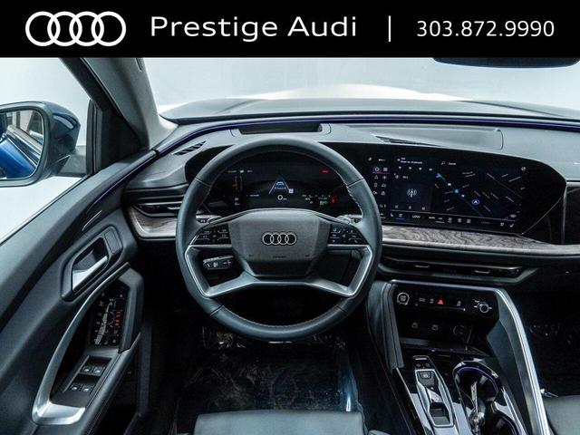 Photo of 2025 Navarra Blue Metallic Audi Q5