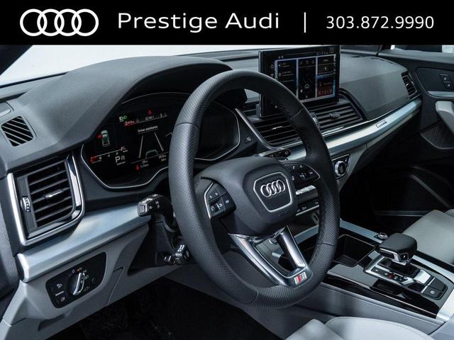 Photo of 2025 Ultra Blue Metallic Audi Q5