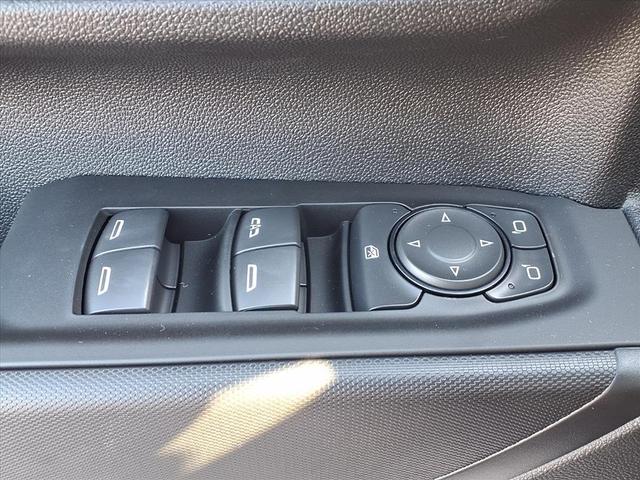 Photo of 2025 Summit White GMC Sierra 2500