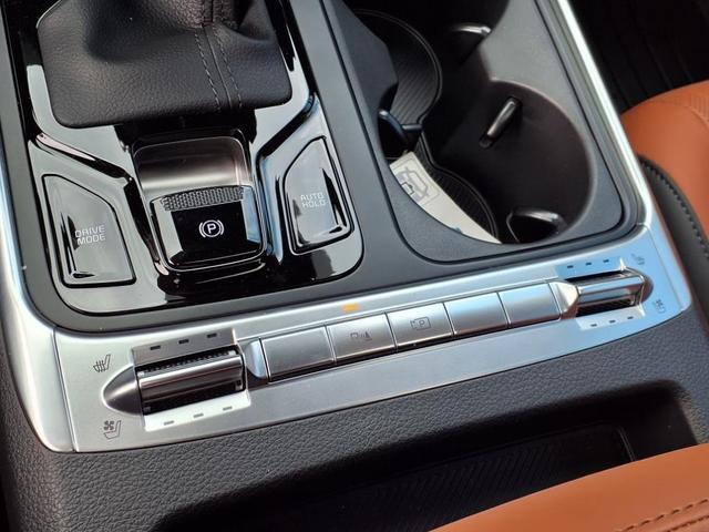 Photo of 2026 Astra Blue Kia Carnival