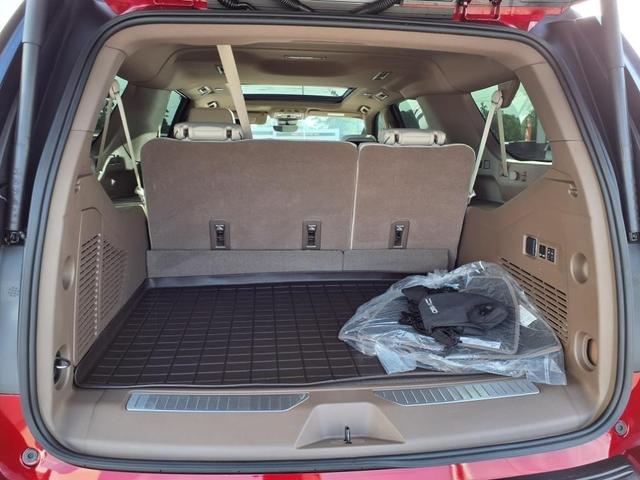 Photo of 2025 Volcanic Red GMC Yukon XL