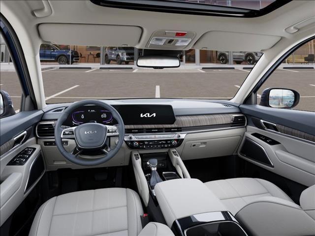 Photo of 2025 Midnight Black Kia Telluride