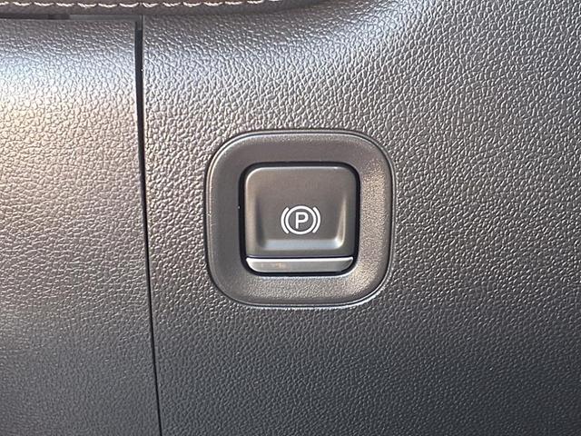 Photo of 2021 Northsky Blue Metallic Chevrolet Silverado 1500