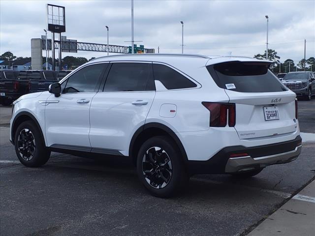 Photo of 2025 Glacial White Pearl Kia Sorento