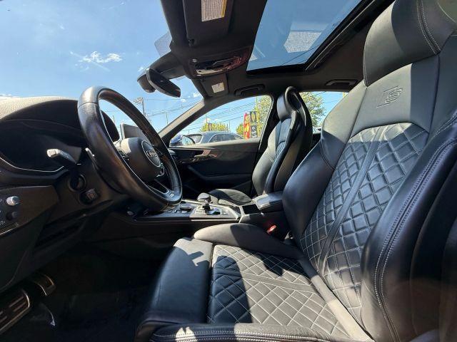 Photo of 2018 Navarra Blue Metallic Audi S4
