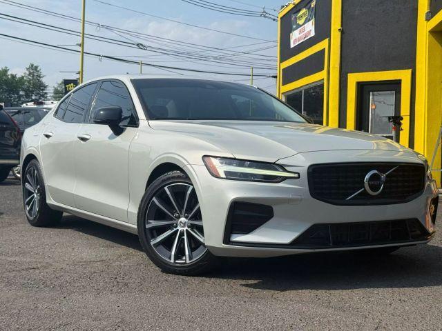 2022 Volvo S60