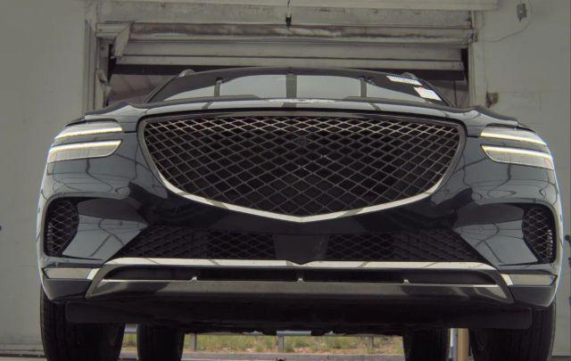 2022 Genesis Gv70